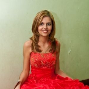 Turmushga chiqqan ayollarning rus porno Kokrakli yolbars 69-pozitsiyada jinsiy olatni silaydi.